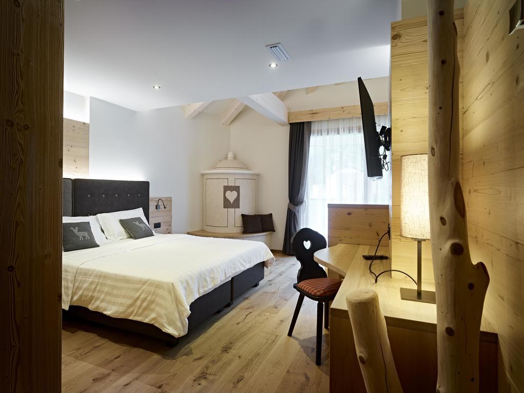 Hotel Belvedere Srl Fai della Paganella Cameră foto